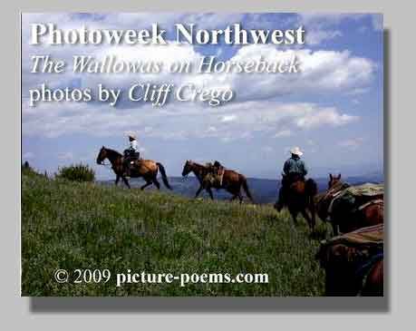 wallowa-on-horseback2.jpg