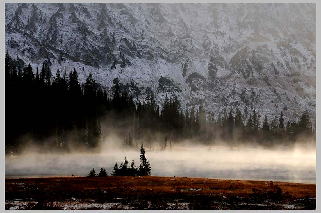 Mist Rising, Cold Descending. Eagle Cap Wilderness